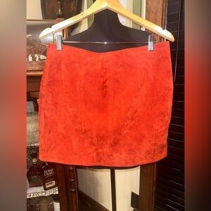 EUC BlankNyc Womens Orange Suede Mini Skirt side sipper going up or down SZ 29